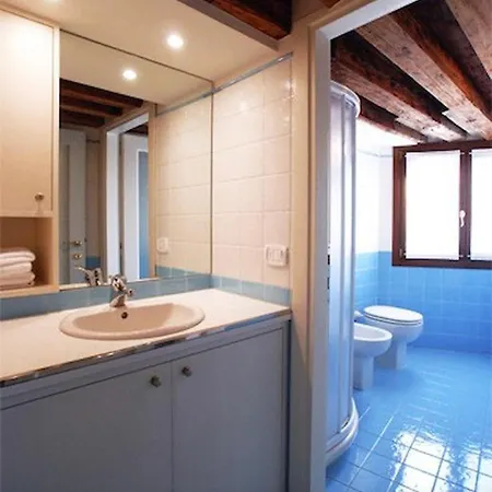 From The Top... With Lift! Apartamento Veneza